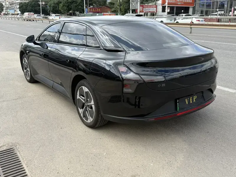 2025 Xpeng Mona M03 с пробегом 39 000 км