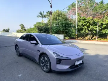2025 Xpeng Mona M03 с пробегом 80 000 км
