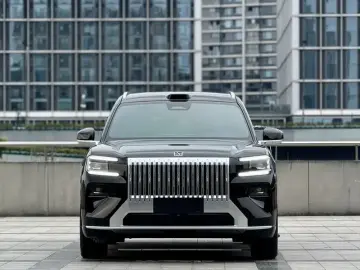 2026 Zeekr 8X с пробегом 2 000 км