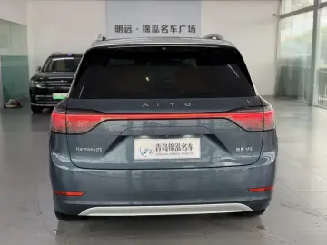 2024 Aito M9 с пробегом 71 300 км
