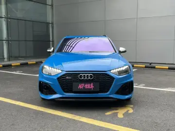 2021 Audi RS 4 с пробегом 78 000 км