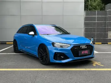 2021 Audi RS 4 с пробегом 78 000 км