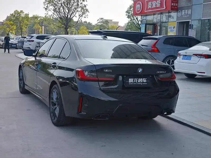 2025 BMW 3 серии с пробегом 24 800 км
