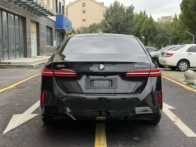 2026 BMW 5 серии с пробегом 3 000 км