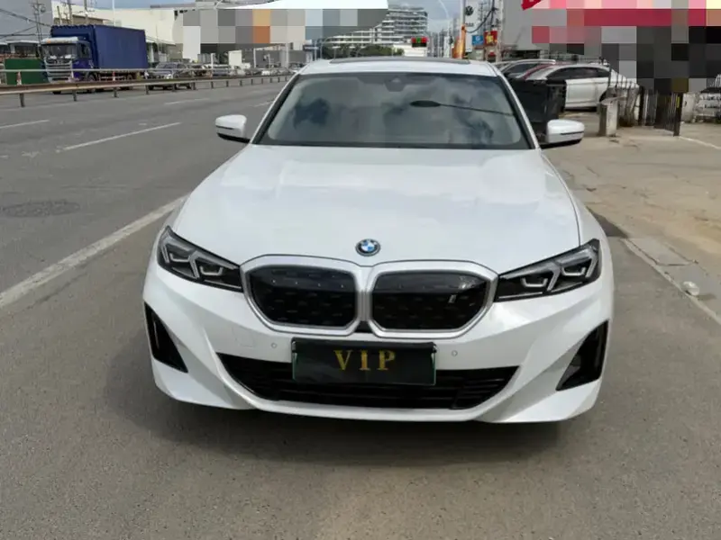 2023 BMW i3 с пробегом 60 000 км
