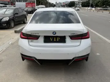 2023 BMW i3 с пробегом 60 000 км