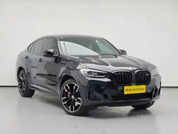 2022 BMW X4 с пробегом 75 300 км