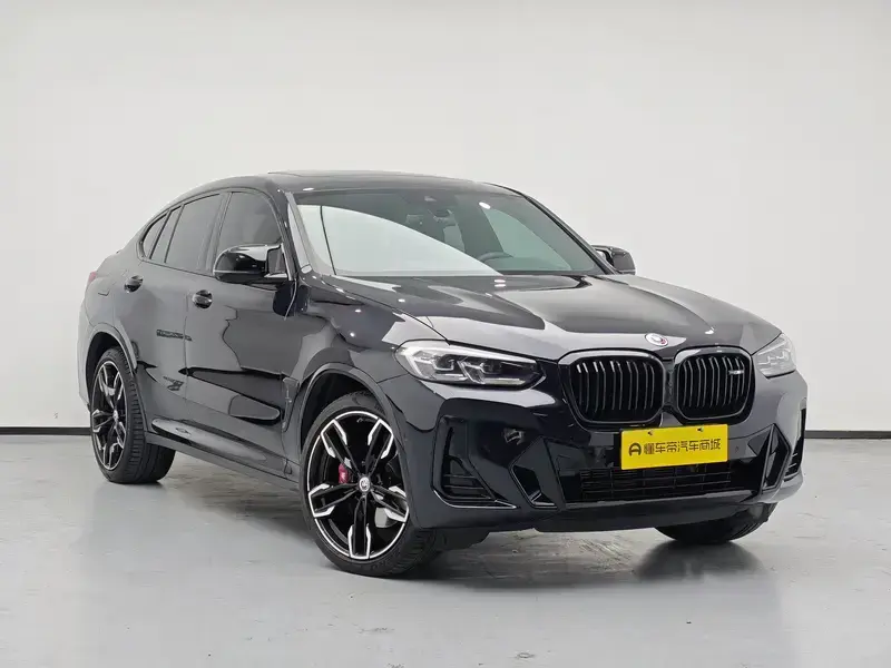 2022 BMW X4 с пробегом 75 300 км