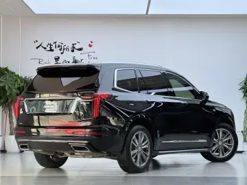 2021 Cadillac XT6 с пробегом 68 000 км