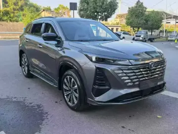 2024 Changan CS75 Plus с пробегом 32 000 км
