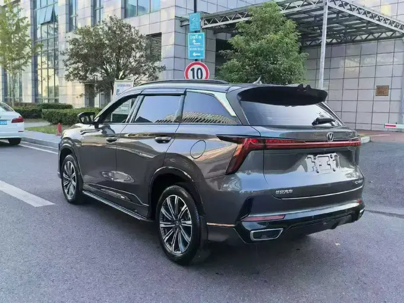 2024 Changan CS75 Plus с пробегом 32 000 км