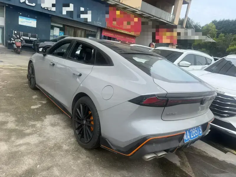 2022 Changan UNI-V с пробегом 39 000 км