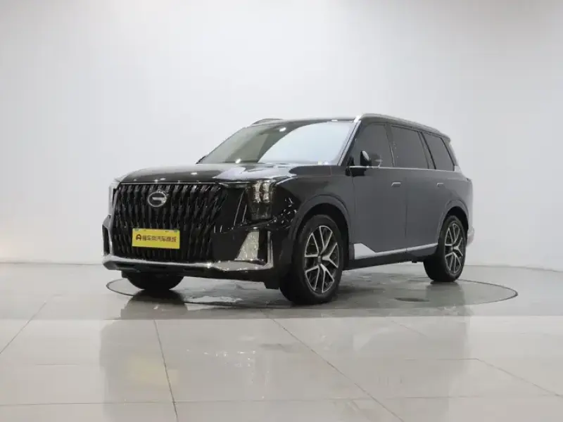 2022 GAC Trumpchi GS8 с пробегом 76 700 км