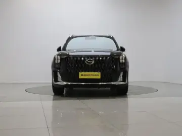 2022 GAC Trumpchi GS8 с пробегом 76 700 км