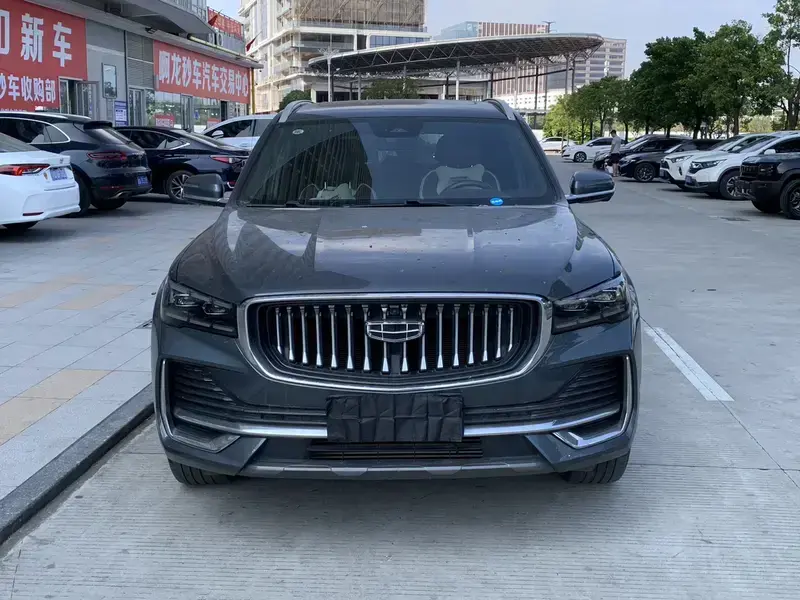2021 Geely Monjaro с пробегом 42 000 км