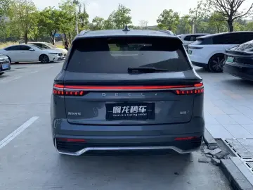 2021 Geely Monjaro с пробегом 42 000 км