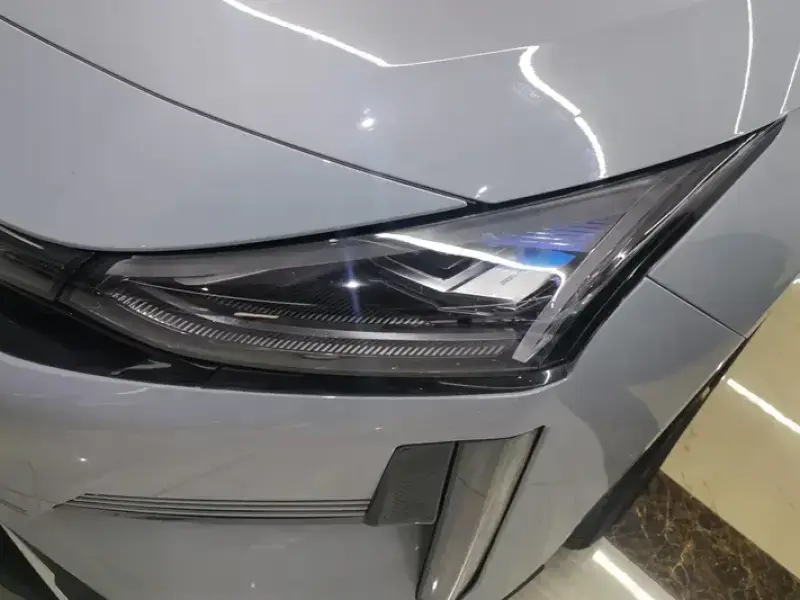 2025 Geely Galaxy L6 с пробегом 23 000 км