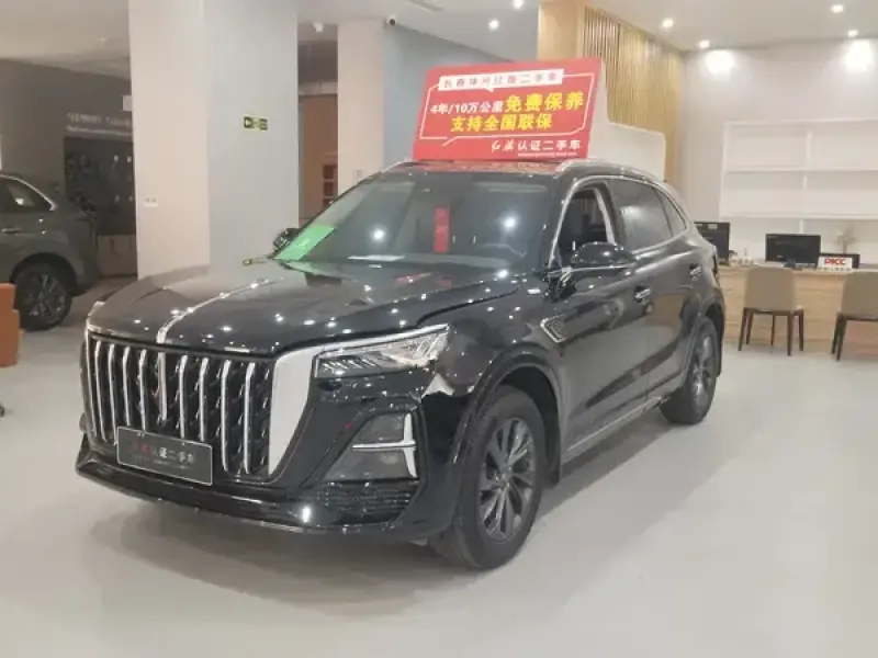 2024 Hongqi HS5 с пробегом 39 000 км