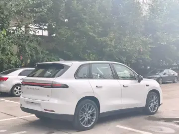 2026 Leapmotor C10 с пробегом 33 000 км