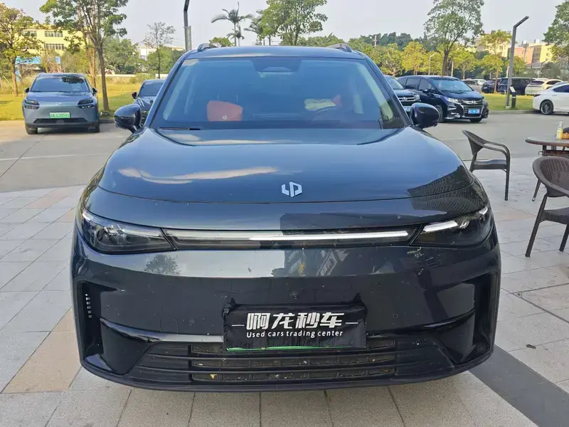 2024 Leapmotor C16 с пробегом 41 000 км