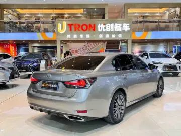 2017 Lexus GS с пробегом 135 000 км