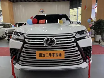 2023 Lexus LX с пробегом 63 400 км