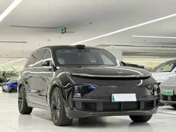 2024 Li Auto (Lixiang) L9 с пробегом 36 000 км