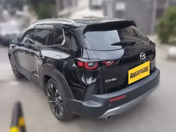 2023 Mazda CX-50 с пробегом 22 800 км