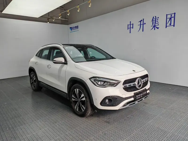 2023 Mercedes-Benz GLA с пробегом 26 700 км