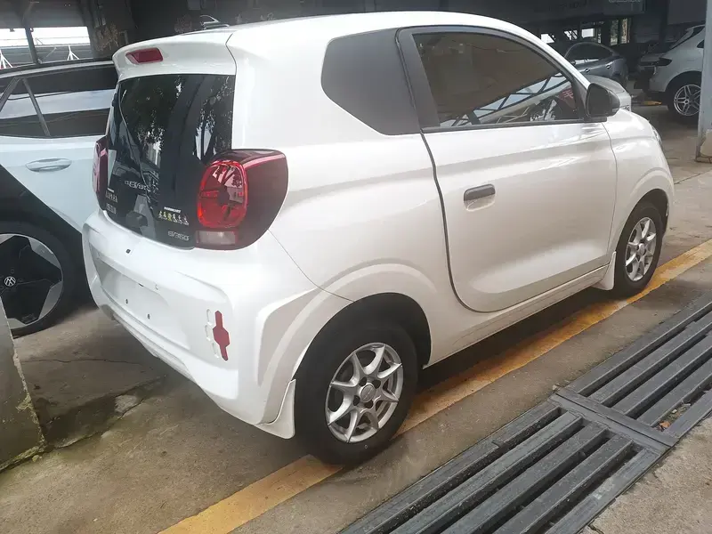 2022 Roewe Clever с пробегом 11 000 км