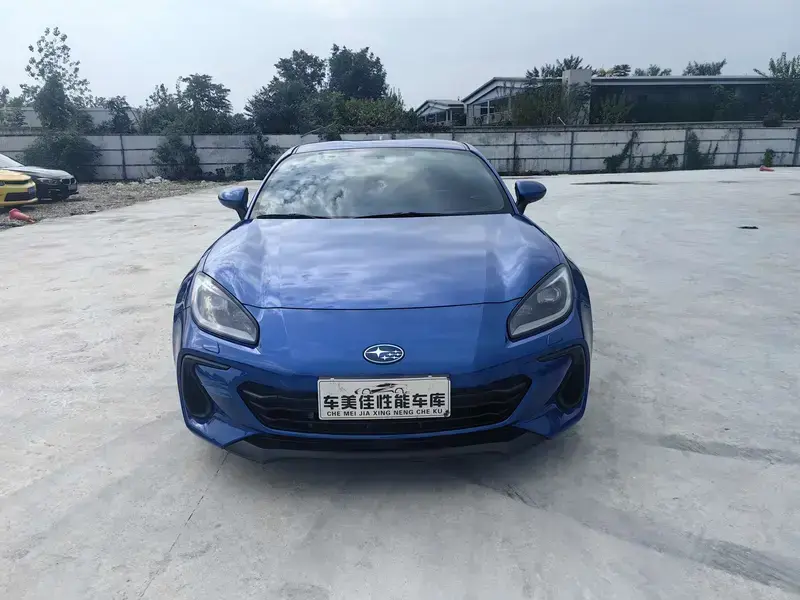2023 Subaru BRZ с пробегом 17 000 км