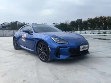 2023 Subaru BRZ с пробегом 17 000 км