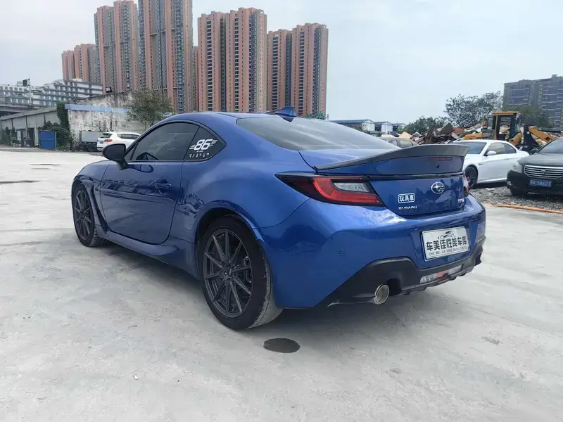 2023 Subaru BRZ с пробегом 17 000 км