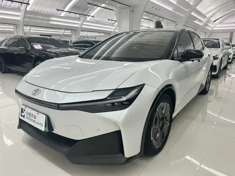 2023 Toyota bZ3 с пробегом 29 500 км