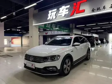 2018 Volkswagen C-Trek с пробегом 120 000 км