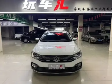 2018 Volkswagen C-Trek с пробегом 120 000 км