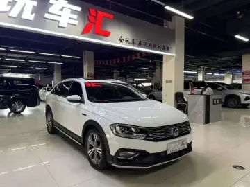 2018 Volkswagen C-Trek с пробегом 120 000 км