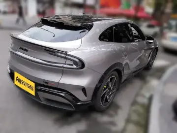 2025 Xiaomi YU7 с пробегом 29 500 км