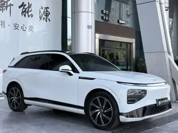 2022 Xpeng G9 с пробегом 31 000 км