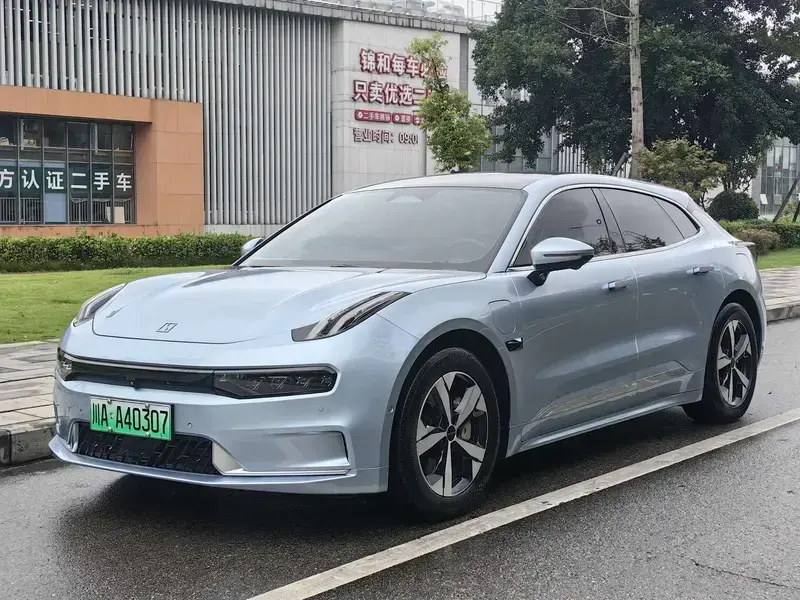 2023 Zeekr 001 с пробегом 118 100 км