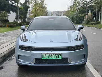 2023 Zeekr 001 с пробегом 118 100 км