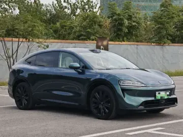 2026 Luxeed R7 с пробегом 12 000 км