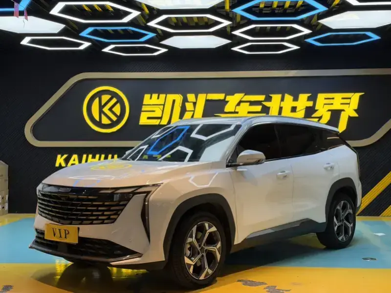 2024 Geely Boyue L с пробегом 7 000 км
