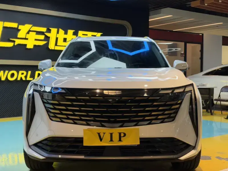 2024 Geely Boyue L с пробегом 7 000 км
