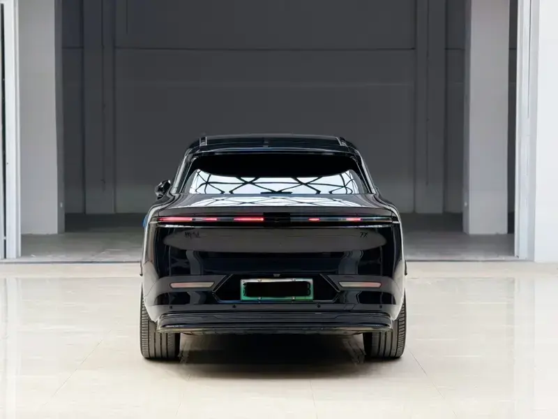 2025 Zeekr 7X с пробегом 12 300 км
