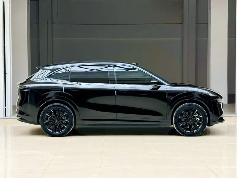 2025 Zeekr 7X с пробегом 12 300 км
