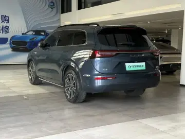 2024 Aito M7 с пробегом 23 000 км
