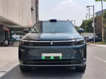 2024 Aito M7 с пробегом 40 000 км