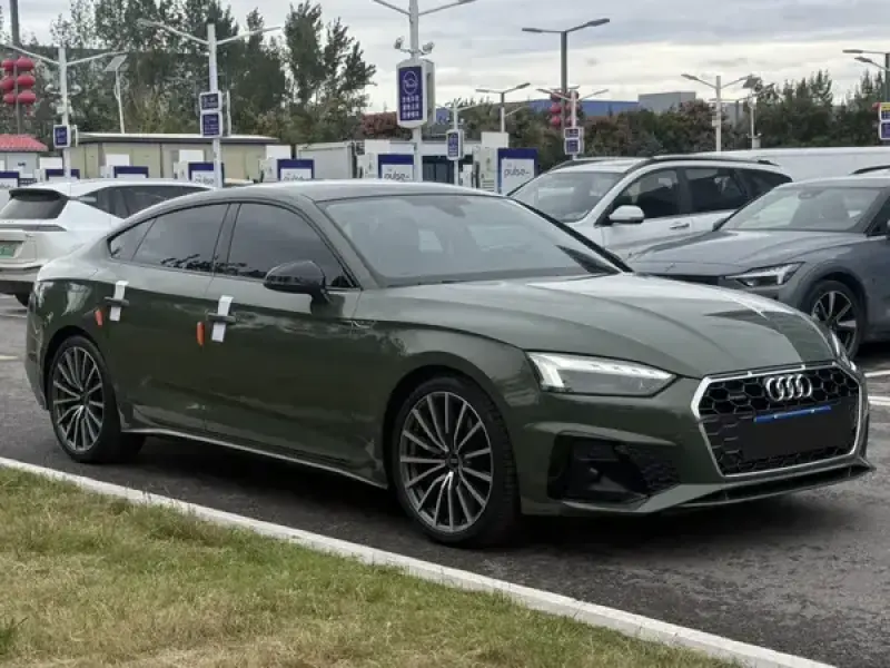 2024 Audi A5 с пробегом 9 000 км