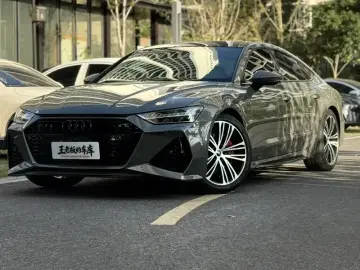 2022 Audi A7 с пробегом 68 000 км